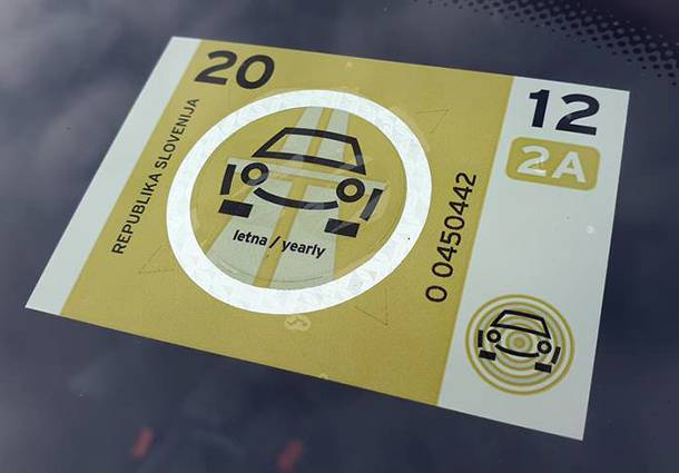 Menjava vetrobranskih stekel in vinjet